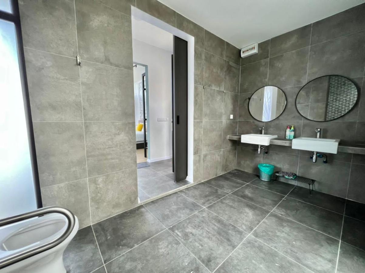Ezu Isle Langkawi Pool Villa بانتايْ تْشينانغ المظهر الخارجي الصورة